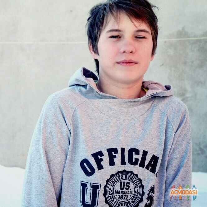 Андрей  Назаров фото №832343. Загружено 10 Марта 2015