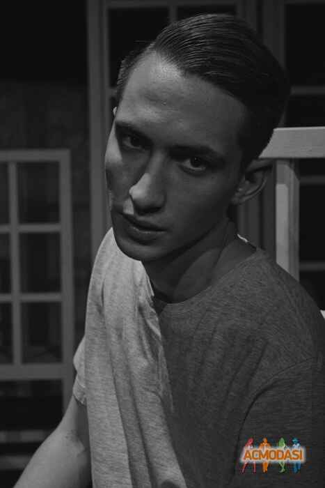 Владислав Витальевич Галкин фото №1411496. Загружено 13 Января 2019