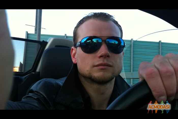 Роман Сергеевич Костин фото №624089. Загружено 28 Марта 2014