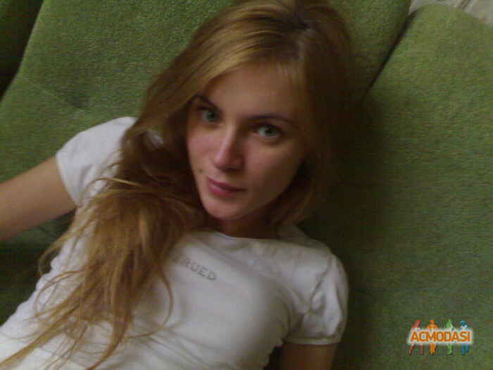 Юлия  О фото №215520. Загружено 23 Июня 2012