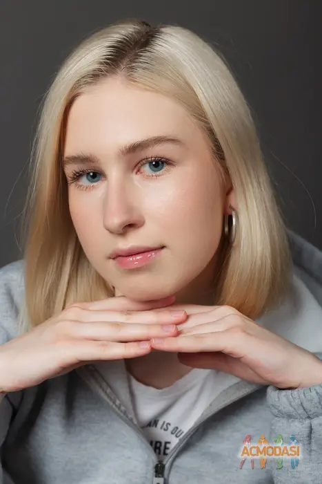 Алина  Амосова фото №1932510. Загружено 28 Июля 2025