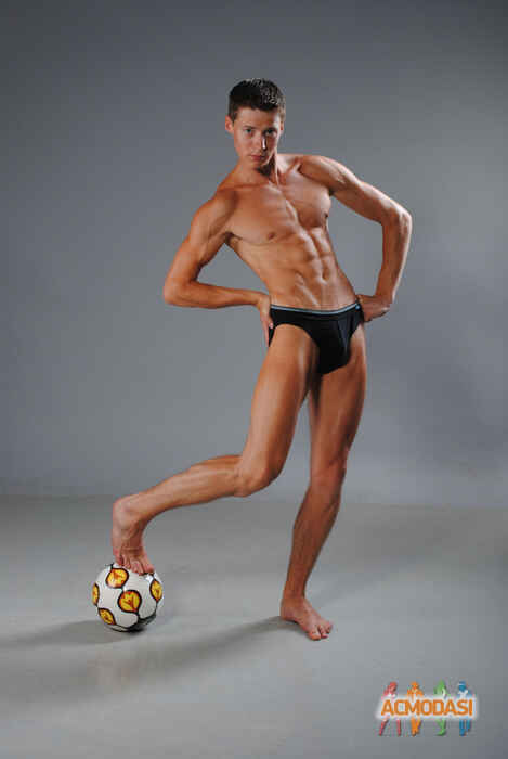 Артём Олегович Сидоренко фото №97062. Загружено 31 Октября 2011