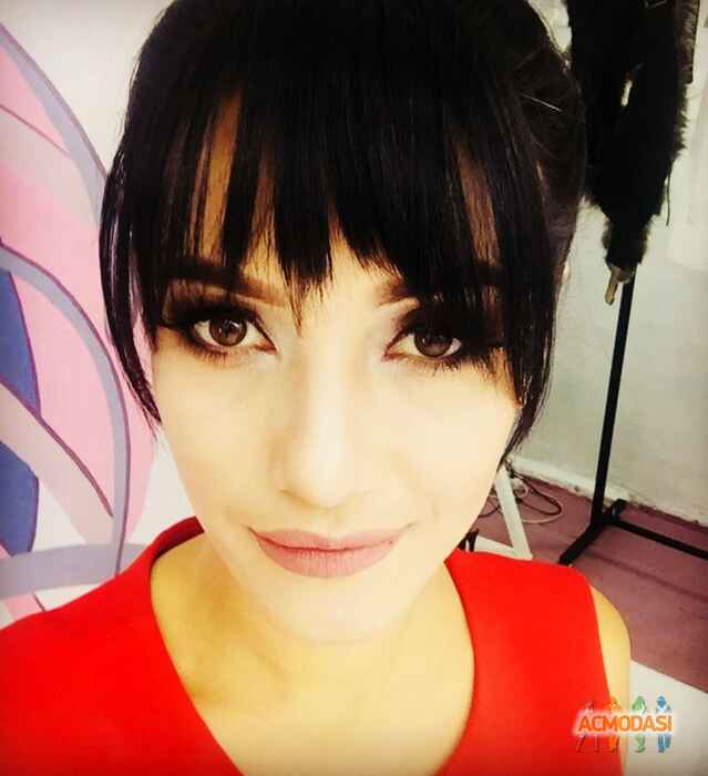 Lola Hakimovna Yuldasheva фото №1271626. Загружено 10 Января 2018