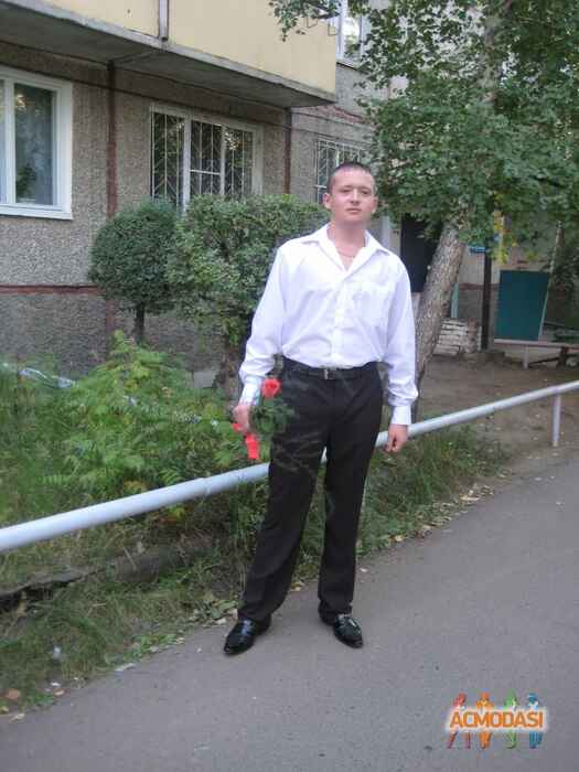 Роман Эдуардович Рович фото №317905. Загружено 02 Января 2013