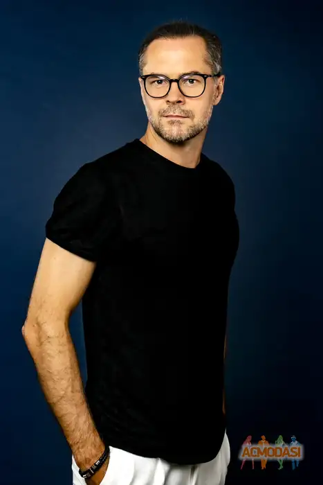 Vitalij  Tatarinovic фото №1937396. Загружено 27 Сентября 2025