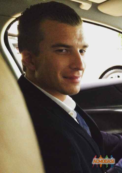 Владимир   фото №937852. Загружено 14 Октября 2015