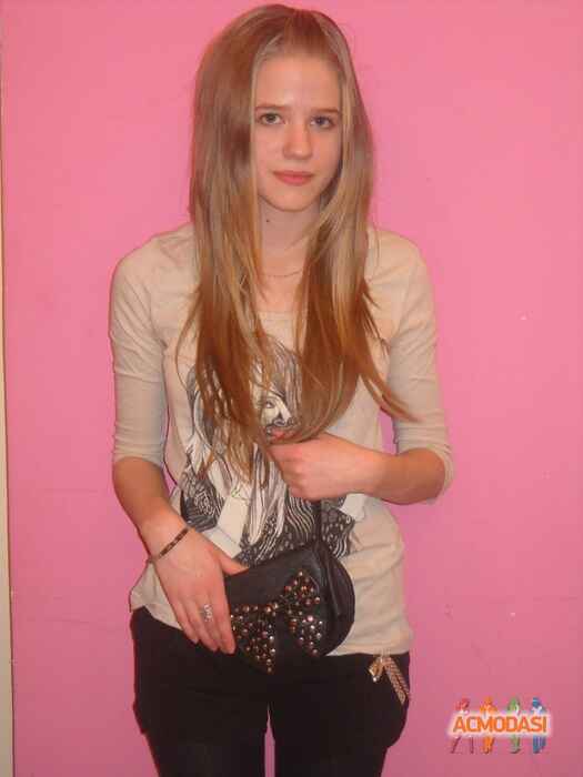 Илона  Питкевич фото №196627. Загружено 10 Мая 2012