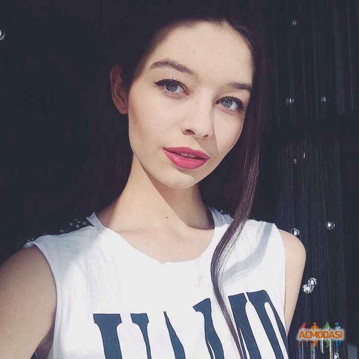 Олеся Сергеевна Семёнова фото №933484. Загружено 10 Октября 2015