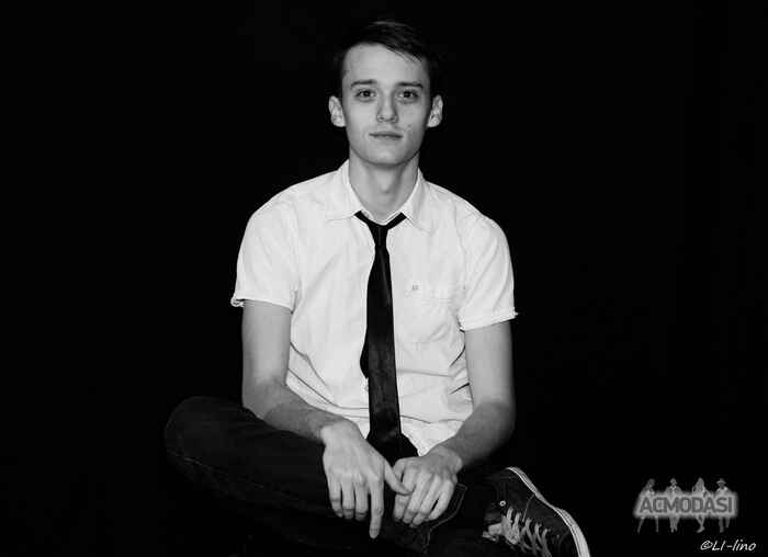 Кушнарьов  Володимир фото №834792. Загружено 16 Марта 2015