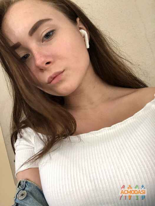 Арина Сергеевна Серебрянская фото №1457796. Загружено 14 Мая 2019