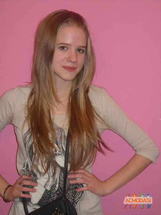 Илона  Питкевич фото №196629. Загружено 10 Мая 2012