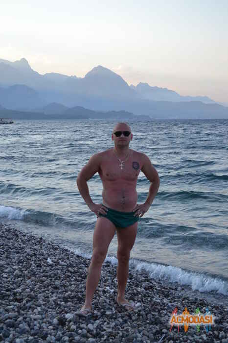 Олег Юрьевич Казаков фото №559425. Загружено 28 Декабря 2013