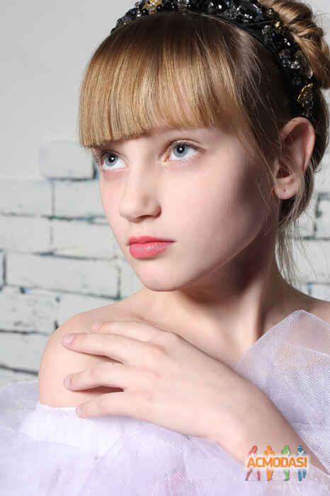 Кира Рафаэльевна Коломиец фото №966405. Загружено 11 Декабря 2015