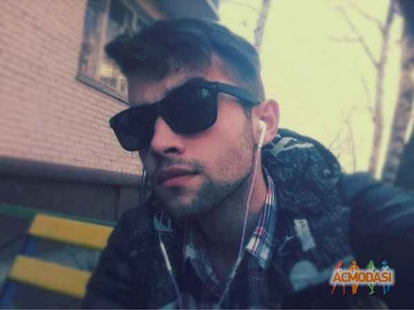 Дима Петров Ильич фото №842898. Загружено 01 Апреля 2015