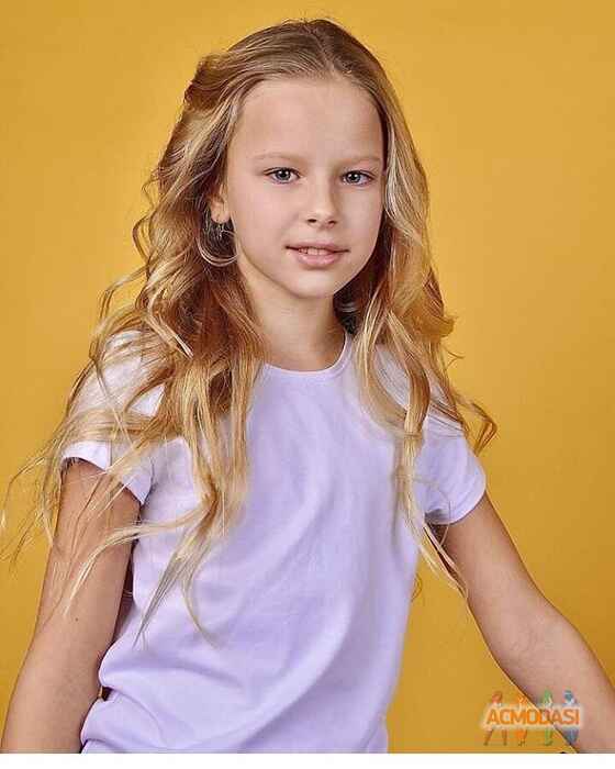 Яна  Садовая фото №1698131. Загружено 08 Апреля 2021