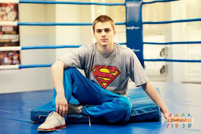 Евгений Александрович Литвинов фото №194319. Загружено 06 Мая 2012