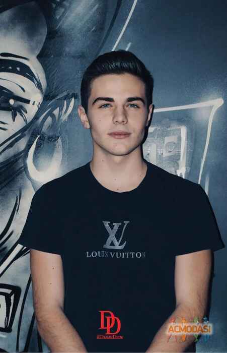 Никита  Дмитриев фото №1667442. Загружено 20 Декабря 2020