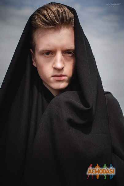 Андрей Владимирович Степанович фото №708362. Загружено 12 Августа 2014