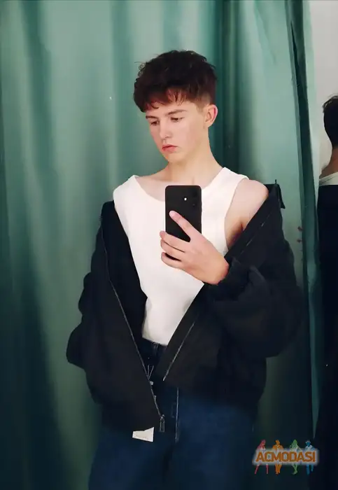 Радомир  Кравцов фото №1937755. Загружено 02 Октября 2025