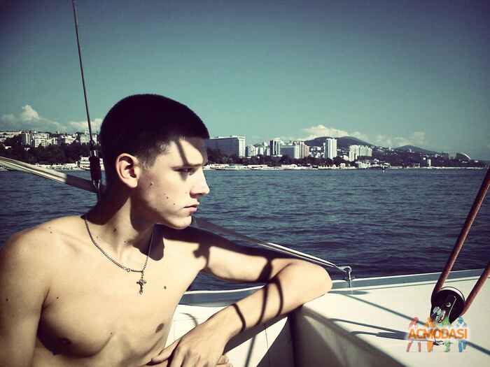 Данил Владимирович Бузмаков фото №825328. Загружено 22 Февраля 2015