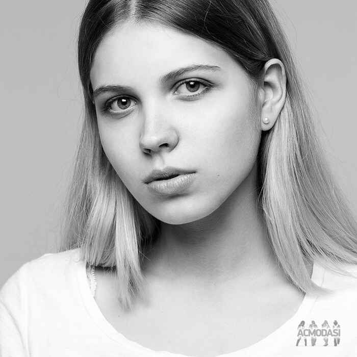 Агата Сергеевна Линючева фото №1366051. Загружено 02 Сентября 2018