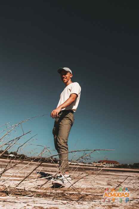 Миша  Ткаченко фото №1524439. Загружено 11 Октября 2019