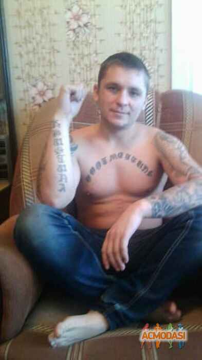 Денис Андреевичь Маслеников фото №571415. Загружено 15 Января 2014