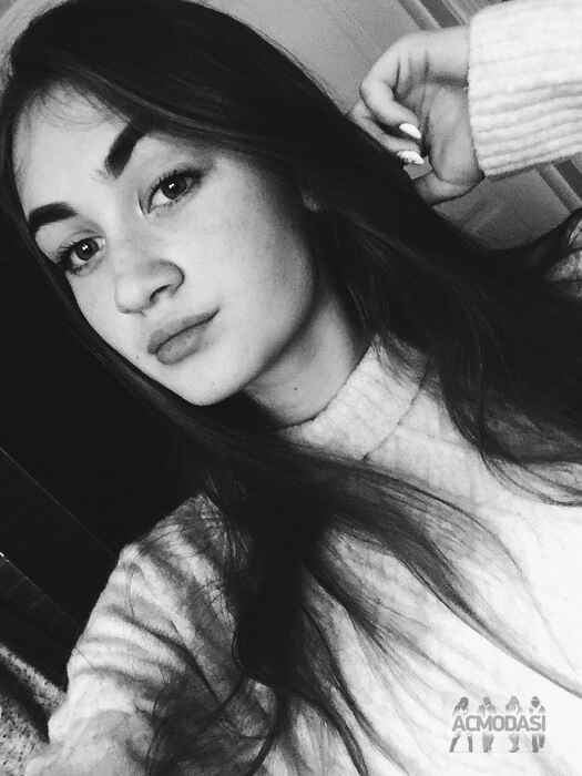 Дарья Романовна Винник фото №1263032. Загружено 12 Декабря 2017