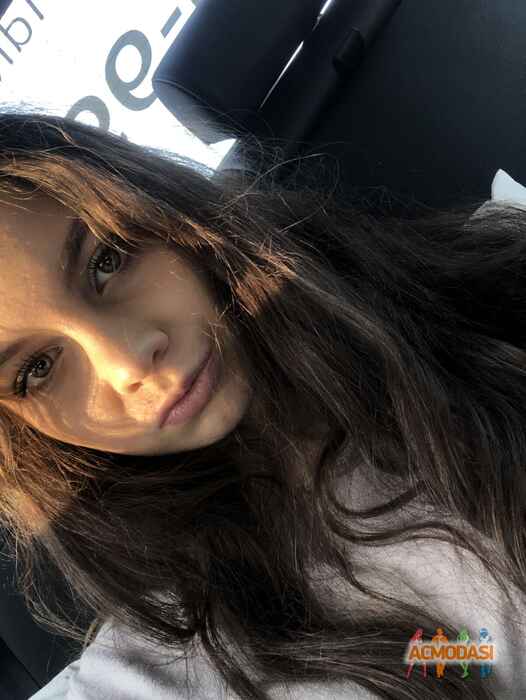 Арина Игоревна Новрузова фото №1544551. Загружено 27 Ноября 2019