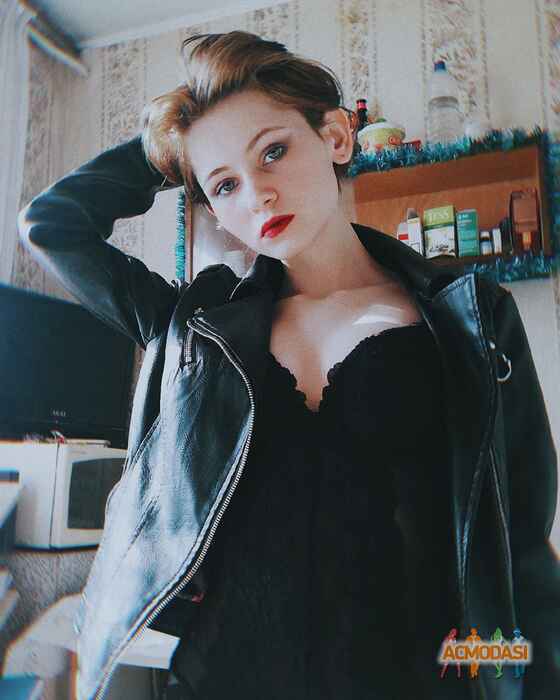 Надежда Валерьевна Макарова фото №1494263. Загружено 31 Июля 2019