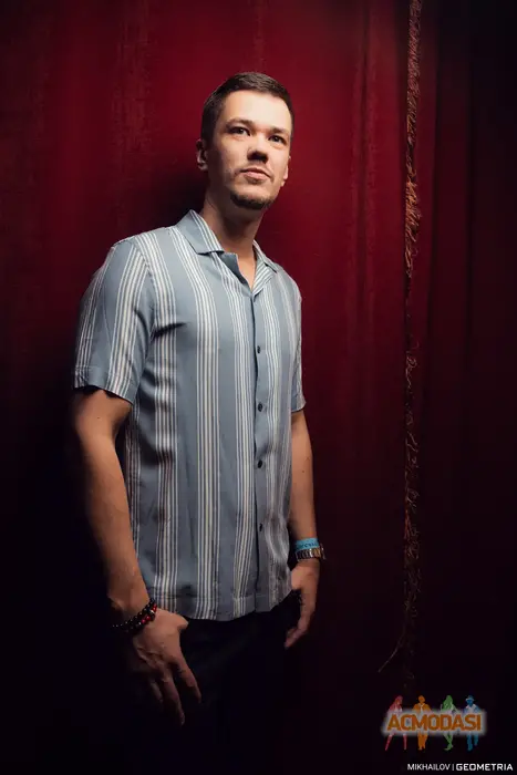 Александр   фото №1927804. Загружено 27 Мая 2025