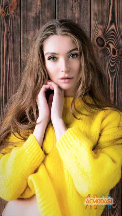 Tia   фото №1456759. Загружено 13 Мая 2019