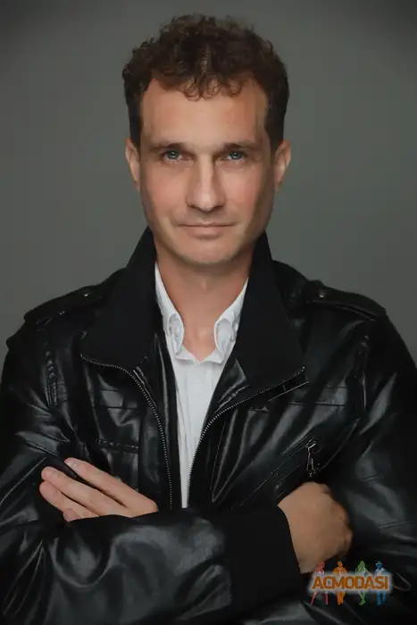 Антон  Мирошниченко фото №1936713. Загружено 20 Сентября 2025