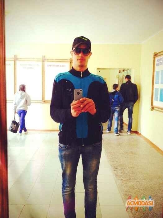 Немой  Поэт фото №1023523. Загружено 12 Апреля 2016