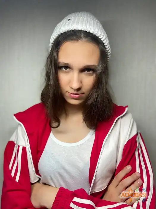 Ксения  Михайлюк фото №1937915. Загружено 04 Октября 2025