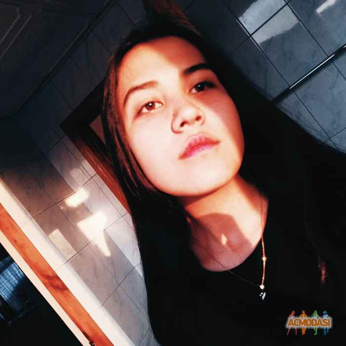 Phoebe   фото №1610966. Загружено 20 Июня 2020
