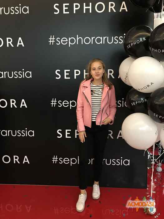 Лиза Евгеньевна Строкова фото №1386725. Загружено 23 Октября 2018