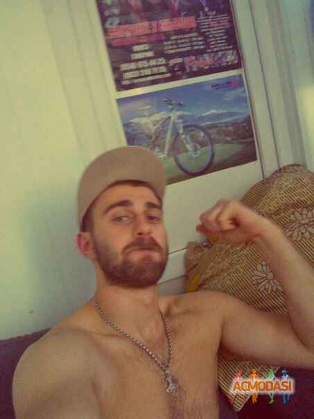 Квачук Руслан Магомедович фото №511713. Загружено 16 Октября 2013