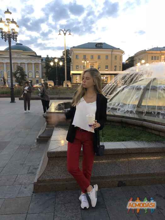 Алина Ильясовна Лутфуллинч фото №1396152. Загружено 21 Ноября 2018