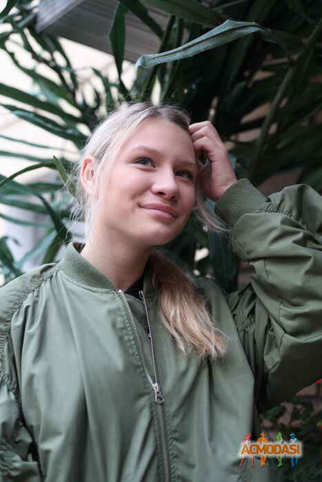 Мирослава Владимировна Астахова фото №1394202. Загружено 15 Ноября 2018