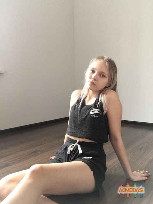 Арина Дмитриевна Стебенева фото №1598882. Загружено 12 Мая 2020