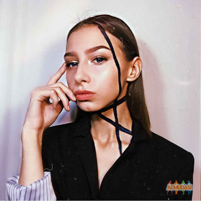 Елена Ивановна Олейник фото №1407657. Загружено 31 Декабря 2018