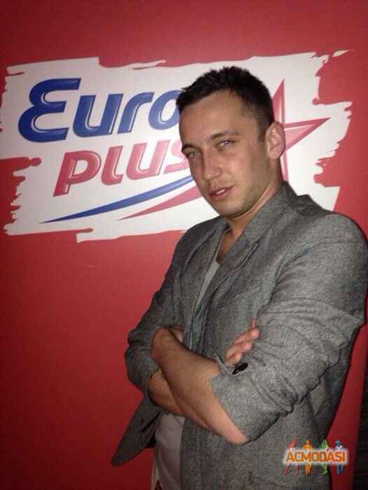 Юрий Андреевич Калесников фото №578340. Загружено 22 Января 2014