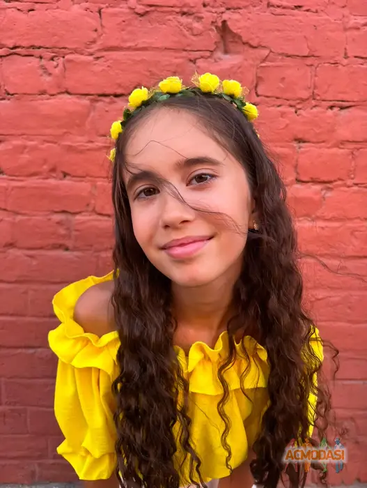 VERO   фото №1930951. Загружено 10 Июля 2025