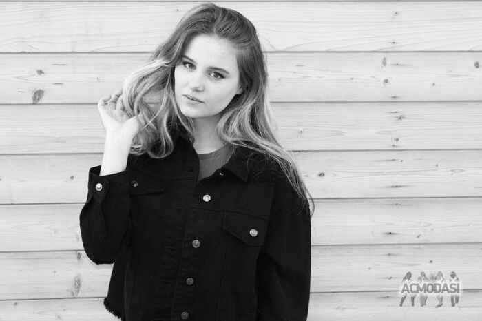 Александра  Ватаг фото №1502868. Загружено 23 Августа 2019