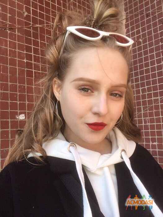 Лада Максимовна Никитина фото №1487714. Загружено 18 Июля 2019