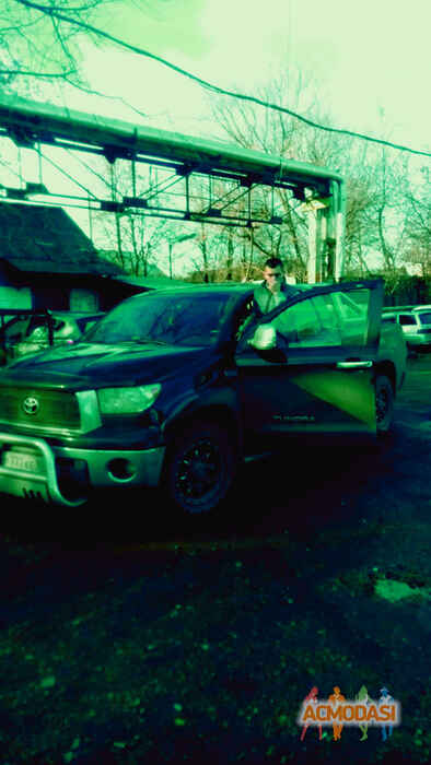 Витя Владимирович Пестру фото №947887. Загружено 31 Октября 2015