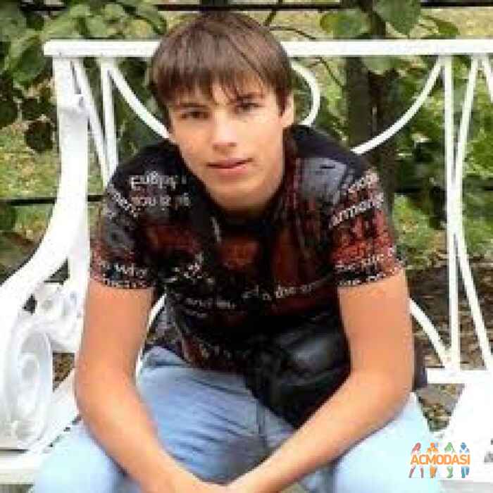 Артём   фото №211566. Загружено 13 Июня 2012