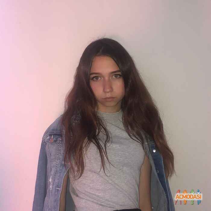 Полина  Павловская фото №1618616. Загружено 12 Июля 2020