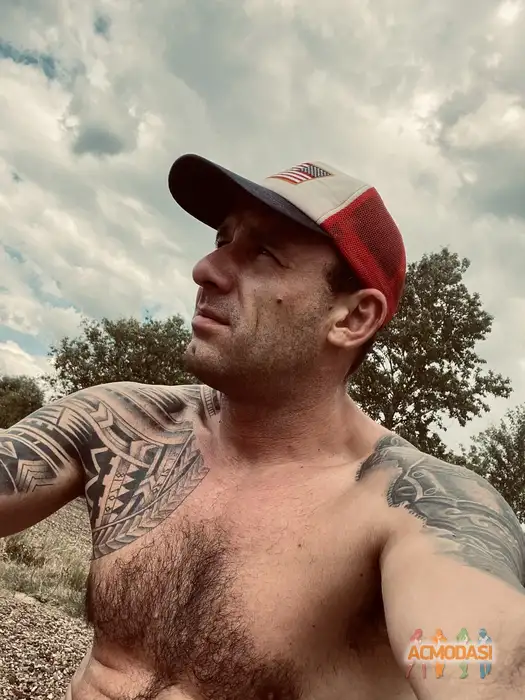 Станислав  Арутюнян фото №1944401. Загружено 31 Декабря 2025